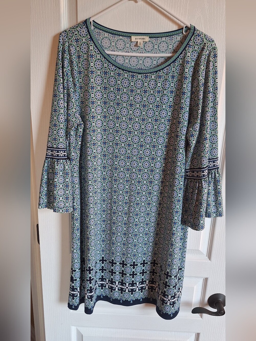 Max Studio Blue & Green Bell-Sleeve Patterned Dress